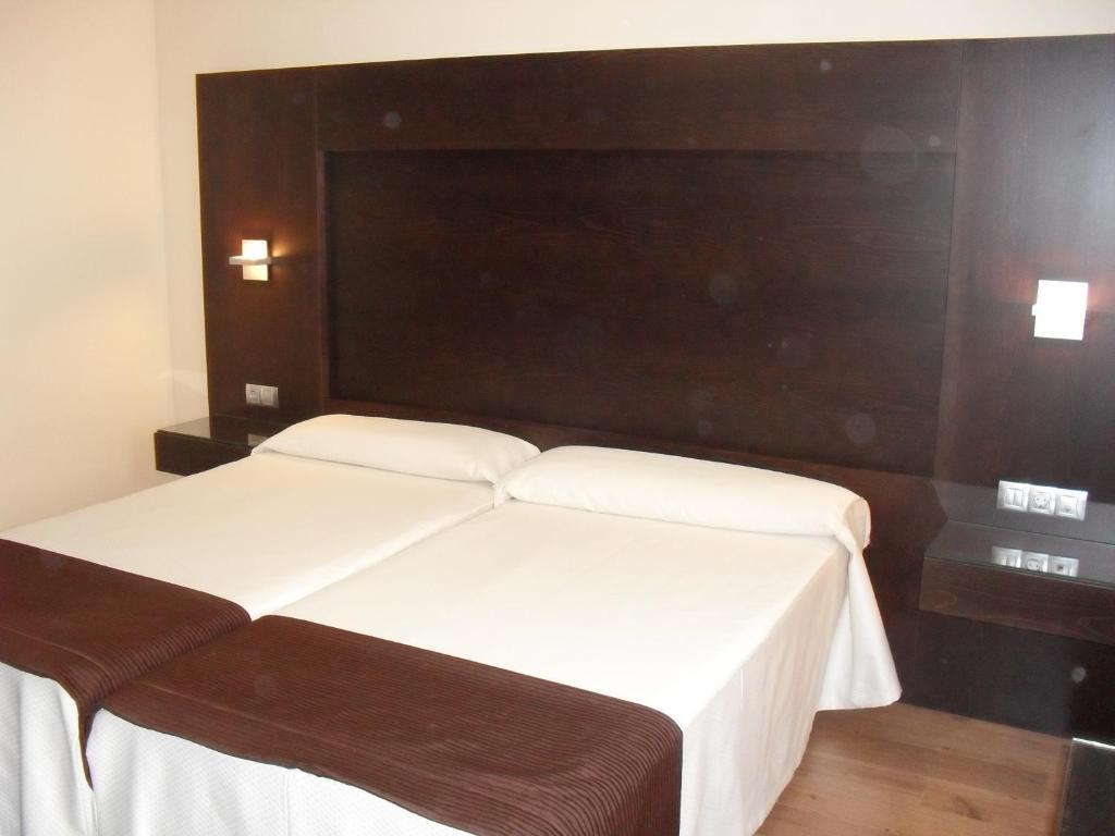 Hotel Anabel Baza Quarto foto